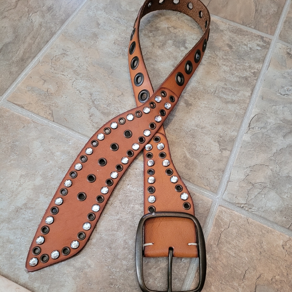 Nwot Gap Jeans Leather Belt size Medium